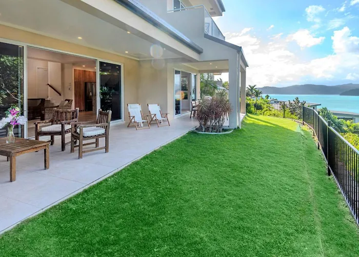 La Bella Waters 3 - Oceanview'S, Pool, Buggy And Transfers Villa Hamilton Island